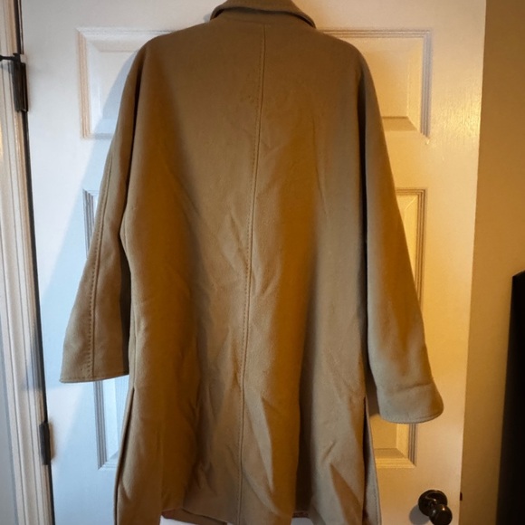 Halston Wool Cashmere Blend Camel Coat | Size 10 - Picture 6 of 9